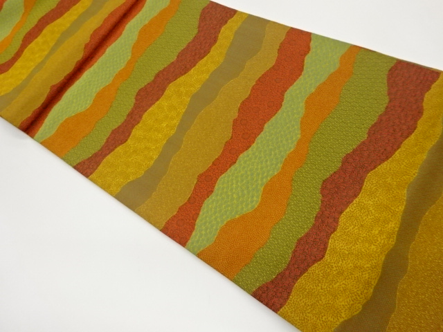 変わり横段模様織出し開き名古屋帯（額縁仕立て）